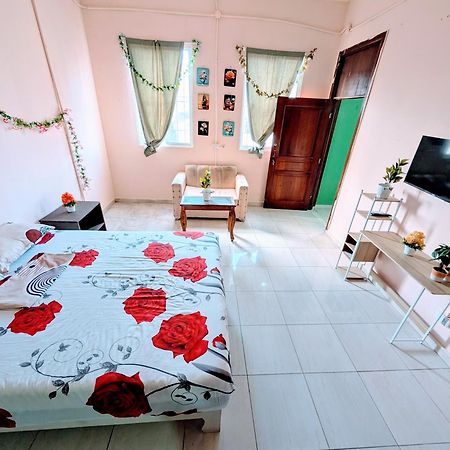 Hostel El Espanol Santo Domingo Exterior photo
